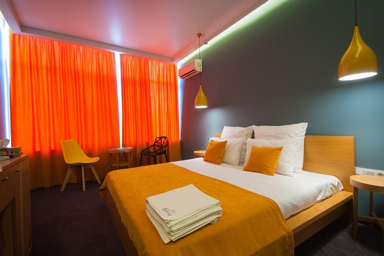 אודסה Beehive Hotel מראה חיצוני תמונה