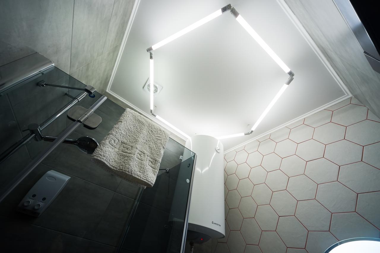 אודסה Beehive Hotel מראה חיצוני תמונה