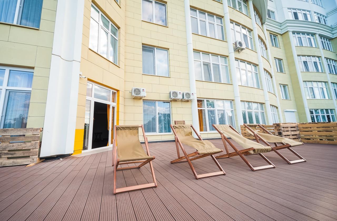 אודסה Beehive Hotel מראה חיצוני תמונה