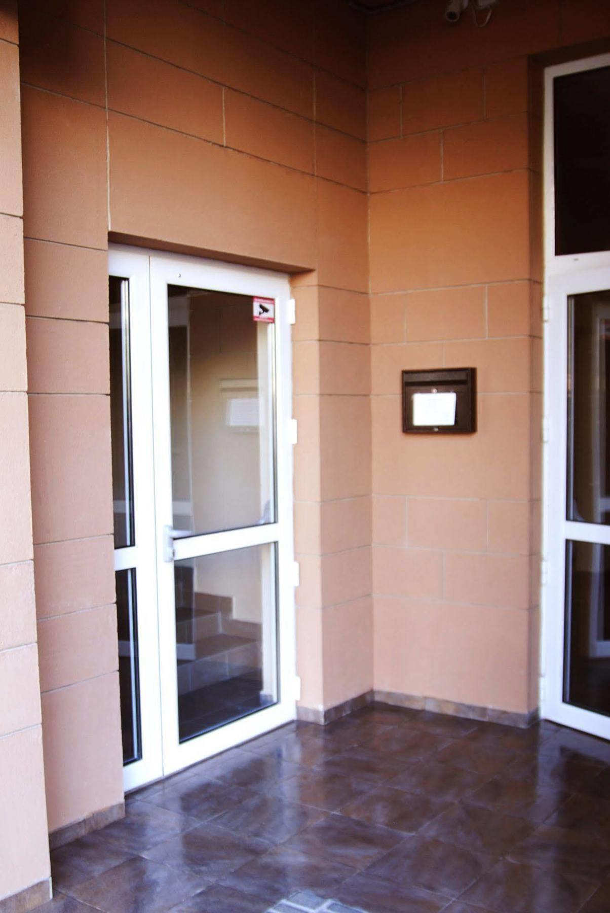 אודסה Beehive Hotel מראה חיצוני תמונה