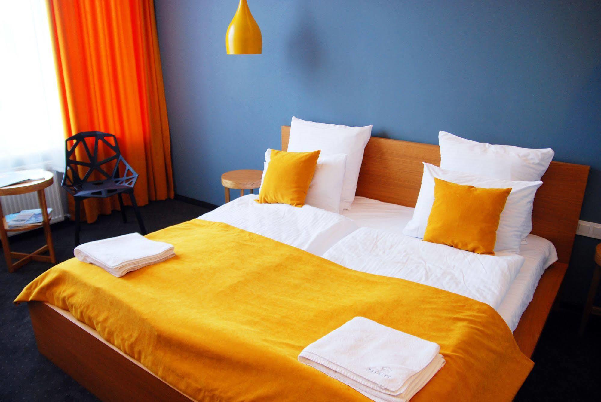 אודסה Beehive Hotel מראה חיצוני תמונה
