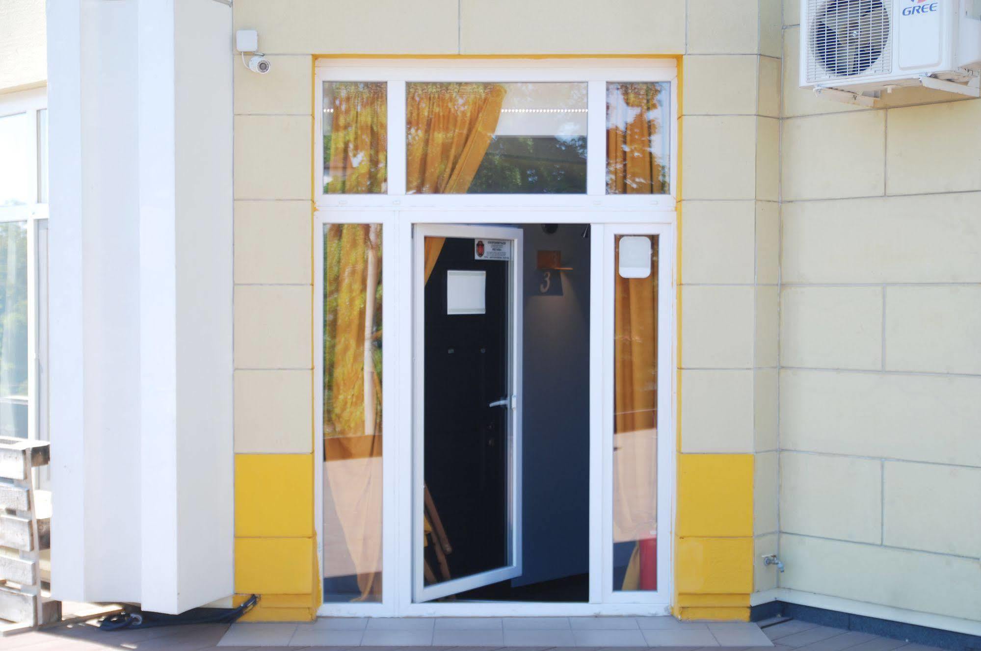 אודסה Beehive Hotel מראה חיצוני תמונה